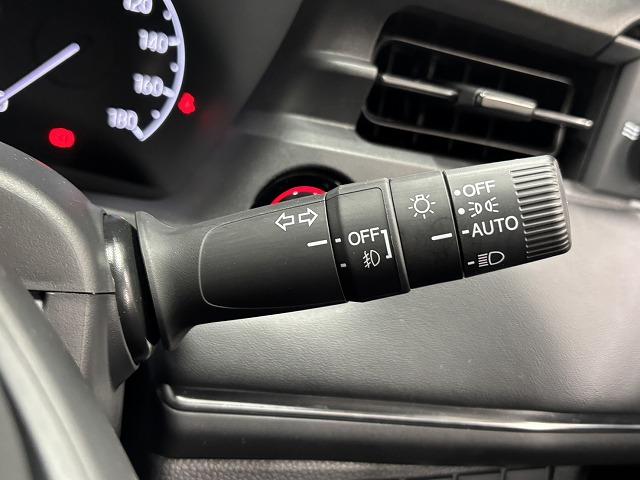 ヴェゼル e:HEV Z 全周囲/プレミアムオーディオ/純正9インチナビ/追従クルコン/レーンキープアシスト/パワーバックドア/クリアランスソナ-/BSM/ETC2.0/シートヒーター/LEDヘッドライト/オートハイビーム(65枚目)