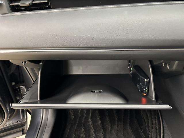 ヴェゼル e:HEV Z 全周囲/プレミアムオーディオ/純正9インチナビ/追従クルコン/レーンキープアシスト/パワーバックドア/クリアランスソナ-/BSM/ETC2.0/シートヒーター/LEDヘッドライト/オートハイビーム(78枚目)