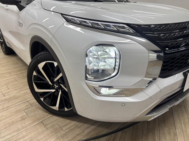 アウトランダーPHEV P BOSE/セミアニリン革/全周囲/純正9型ナビ地デジ/レーダークルコン/BSM/パワーシート/シートヒーター/ステアリングヒーター/パワーバックドア/AC1500W/ETC/LEDヘッドライト(57枚目)