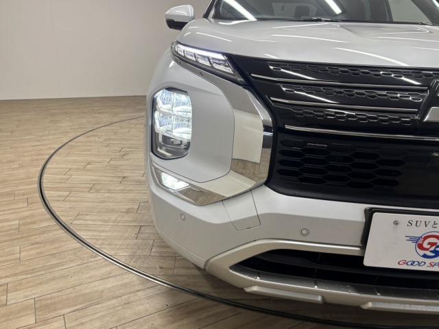 アウトランダーPHEV P BOSE/セミアニリン革/全周囲/純正9型ナビ地デジ/レーダークルコン/BSM/パワーシート/シートヒーター/ステアリングヒーター/パワーバックドア/AC1500W/ETC/LEDヘッドライト(60枚目)