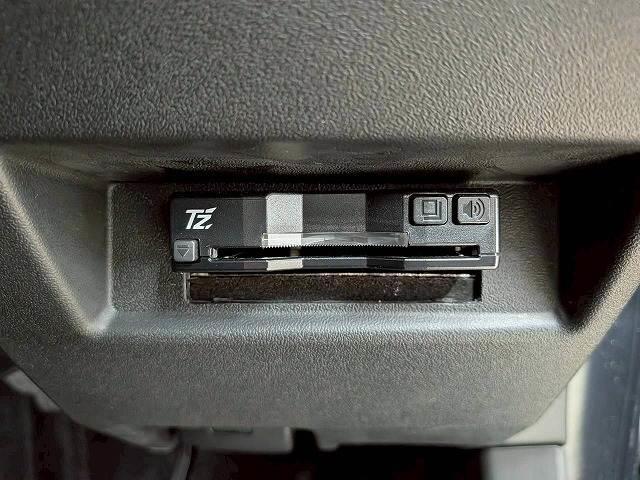 �y�d�s�b�z�𑕔��B�y���̗��p�����̊�����A���[�̒ʍs���������������ō������H�����y���݂��������܂��B