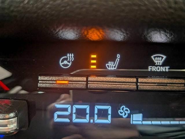 【シートヒーター】寒い季節や早朝にあるとうれしい装備です☆