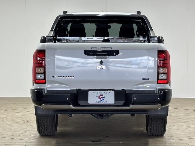 お問い合わせは０１２０－７０－４０９２まで。専門店だからこその知識・経験豊富な、熟練したスタッフ達が、お客様に適した一台をご案内致します。