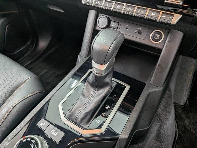 お問い合わせは０１２０－７０－４０９２まで。専門店だからこその知識・経験豊富な、熟練したスタッフ達が、お客様に適した一台をご案内致します。