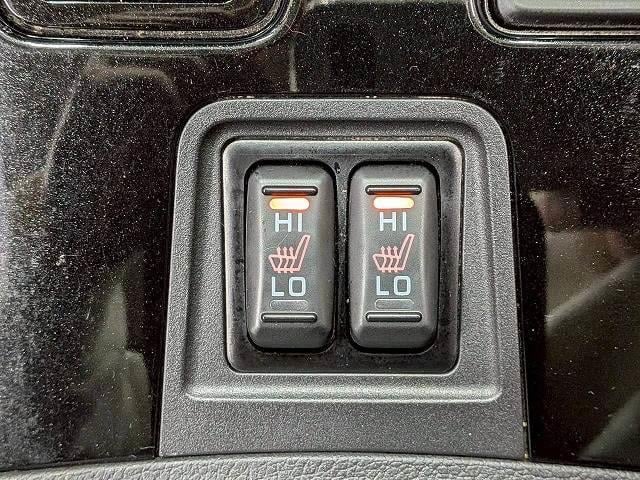 【シートヒーター】寒い季節や早朝にあるとうれしい装備です☆