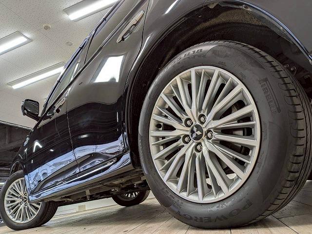 お問い合わせは０１２０－７０－４０９２まで。専門店だからこその知識・経験豊富な、熟練したスタッフ達が、お客様に適した一台をご案内致します。