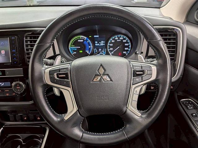 お問い合わせは０１２０－７０－４０９２まで。専門店だからこその知識・経験豊富な、熟練したスタッフ達が、お客様に適した一台をご案内致します。