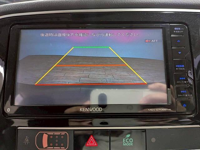 お問い合わせは０１２０－７０－４０９２まで。専門店だからこその知識・経験豊富な、熟練したスタッフ達が、お客様に適した一台をご案内致します。