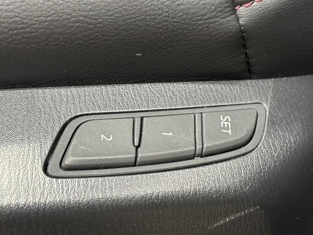 ２５Ｓ　ブラックトーンエディション　６人乗り／純正１０．２５インチナビ／全周囲カメラ／Ａｐｐｌｅ　ＣａｒＰｌａｙ／前後席シートヒーター／ステアリングヒーター／ワイヤレス充電／追従クルコン／パワーバックドア／パワーシート／シートメモリー（画像35）