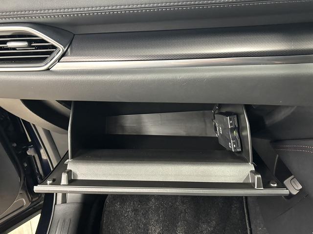 ２５Ｓ　ブラックトーンエディション　６人乗り／純正１０．２５インチナビ／全周囲カメラ／Ａｐｐｌｅ　ＣａｒＰｌａｙ／前後席シートヒーター／ステアリングヒーター／ワイヤレス充電／追従クルコン／パワーバックドア／パワーシート／シートメモリー（画像36）