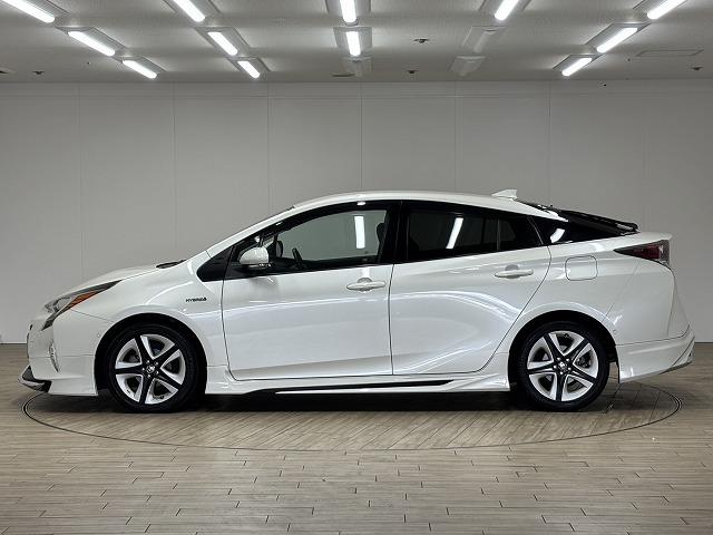 プリウス Aツーリングセレクション モデリスタエアロ/純正9インチナビ/パーキングアシスト/レーダークルコン/レーンキープアシスト/シートヒーター/BSM/ETC/地デジ/バックカメラ/HUD/LEDヘッドライト/スマートキー(26枚目)