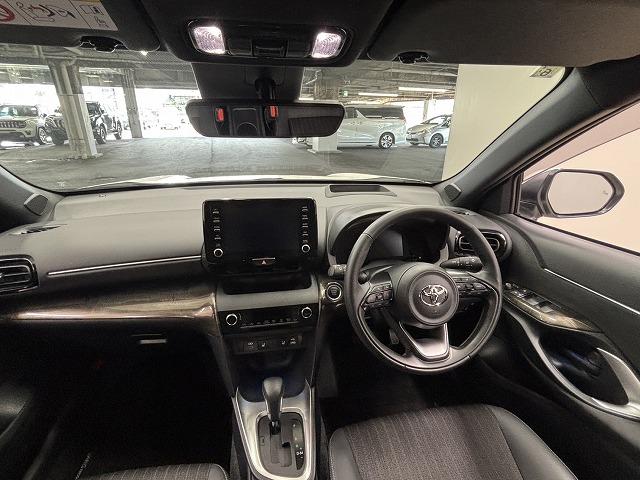 ヤリスクロス Ｚ　ワンオーナー／パワーバックドア／純正８インチＤオーディオ／レーダークルコン／レーンキープアシスト／シートヒーター／ステアリングヒーター／ＢＳＭ／ＥＴＣ／スマートキー／プッシュスタート（44枚目）