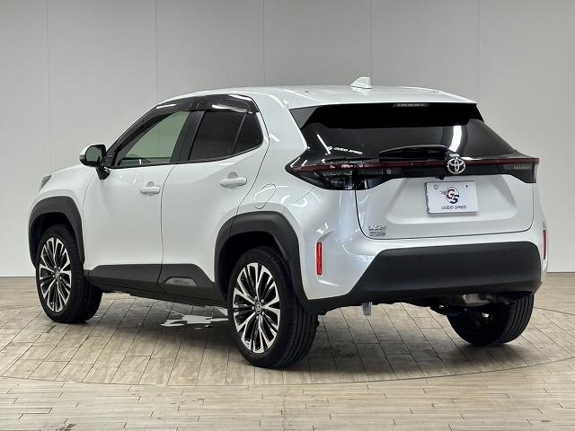 ヤリスクロス Ｚ　ワンオーナー／パワーバックドア／純正８インチＤオーディオ／レーダークルコン／レーンキープアシスト／シートヒーター／ステアリングヒーター／ＢＳＭ／ＥＴＣ／スマートキー／プッシュスタート（68枚目）