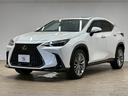 ＮＸ３５０ｈ　バージョンＬ　サンルーフ　純正１４型ナビ　地デジ　全方位カメラ　パワーバックドア　三眼ＬＥＤヘッドライト　パノラマサンルーフ　白黒革シート　シートベンチレーション　レーダークルコン　レーンキープアシスト　禁煙（22枚目）