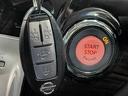 【スマートキー】車内へのアクセスやエンジン始動が楽々に行える今や必須アイテムのキー複製防止の「イモビライザー」まで備わっております。