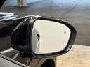 【ブラインドスポットモニター(BSM)】車線変更時に車両後方から来る車両を検知し安全をサポートする装置です。