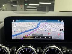 純正１０．２５インチナビ装備！！フルセグＴＶやＢｌｕｅｔｏｏｔｈなど様々なメディアを搭載！！ 3