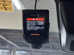 【ドライブレコーダー】今や必須装備の１つ！自動車保険と連動タイプも取り扱いございます。詳しくはスタッフまで。 7