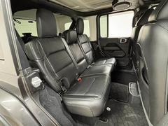 ������ɥ����Ȥ������ͤ���äƤ⽽ʬ�ʥ��ڡ��������ݤ���Ƥ���ޤ��� 6