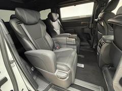 ������ɥ����Ȥϥꥯ�饤�˥󥰲�ǽ�Ǥ��Ĥ����ζ��֡������ͤ���äƤ⽽ʬ�ʥ��ڡ��������ݤ���Ƥ���ޤ��� 6