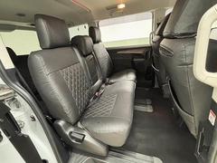 ������ɥ����Ȥϥꥯ�饤�˥󥰲�ǽ�Ǥ��Ĥ����ζ��֡������ͤ���äƤ⽽ʬ�ʥ��ڡ��������ݤ���Ƥ���ޤ��� 6