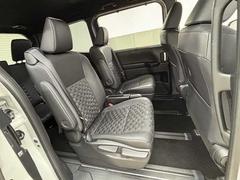 ������ɥ����Ȥϥꥯ�饤�˥󥰲�ǽ�Ǥ��Ĥ����ζ��֡������ͤ���äƤ⽽ʬ�ʥ��ڡ��������ݤ���Ƥ���ޤ��� 6