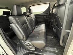 ������ɥ����Ȥϥꥯ�饤�˥󥰲�ǽ�Ǥ��Ĥ����ζ��֡������ͤ���äƤ⽽ʬ�ʥ��ڡ��������ݤ���Ƥ���ޤ��� 6