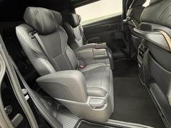 ������ɥ����Ȥϥꥯ�饤�˥󥰲�ǽ�Ǥ��Ĥ����ζ��֡������ͤ���äƤ⽽ʬ�ʥ��ڡ��������ݤ���Ƥ���ޤ��� 6