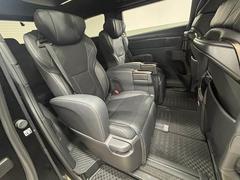 ������ɥ����Ȥϥꥯ�饤�˥󥰲�ǽ�Ǥ��Ĥ����ζ��֡������ͤ���äƤ⽽ʬ�ʥ��ڡ��������ݤ���Ƥ���ޤ��� 6