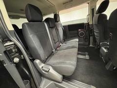 ������ɥ����Ȥϥꥯ�饤�˥󥰲�ǽ�Ǥ��Ĥ����ζ��֡������ͤ���äƤ⽽ʬ�ʥ��ڡ��������ݤ���Ƥ���ޤ��� 6