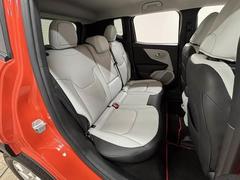 ������ɥ����Ȥ������ͤ���äƤ⽽ʬ�ʥ��ڡ��������ݤ���Ƥ���ޤ��� 6