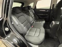 ������ɥ����Ȥ������ͤ���äƤ⽽ʬ�ʥ��ڡ��������ݤ���Ƥ���ޤ��� 6