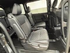 ������ɥ����Ȥϥꥯ�饤�˥󥰲�ǽ�Ǥ��Ĥ����ζ��֡������ͤ���äƤ⽽ʬ�ʥ��ڡ��������ݤ���Ƥ���ޤ��� 6