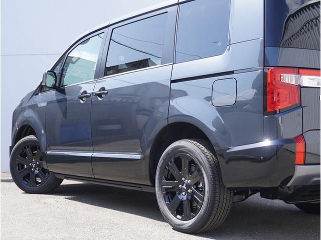 デリカＤ：５ シャモニー　シャモニー／電動サイドステップ装着車／ディーゼルターボ／４ＷＤ／電動スライドドア・電動ステップ・８人乗り（グラファイトグレーメタリック／ブラック）（19枚目）