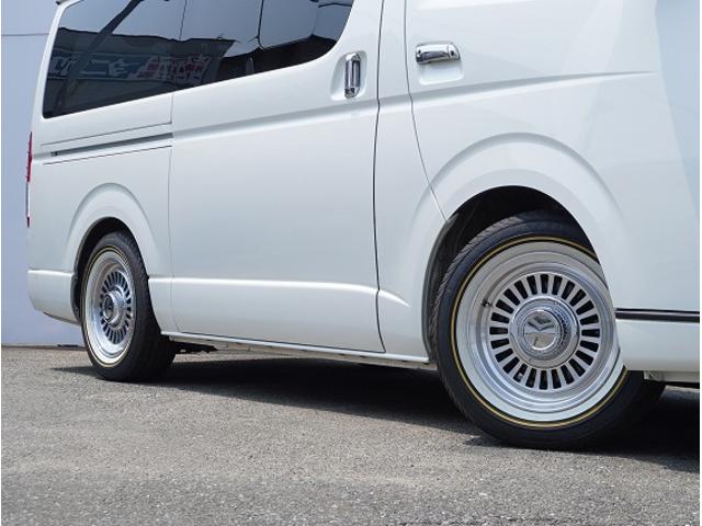 ハイエースバン スーパーＧＬ　ダークプライムＩＩ　／デジタルインナーミラー／小窓付き／ベッドキット／シートカバー／ＲＩＶＡＩ　コーナーレンズカバー／２インチローダウン／ガッツミラー　塗装／ＤＥＡＮカリフォルニア／ドライブレコーダーハイエースカスタム（7枚目）