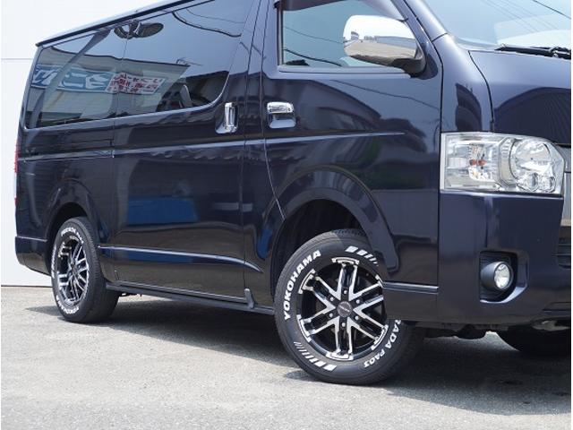 ハイエースバン スーパーＧＬ　ダークプライム　ダークプライムＩＩ／４ＷＤ／寒冷地仕様／ディーゼル／ベッドキット／ドライブレコーダー／ＭＫＷ　ＭＫ－５５／１６インチ／両側パワースライドドア／ＬＥＤヘッドライト／ナビ／ＥＴＣ（8枚目）