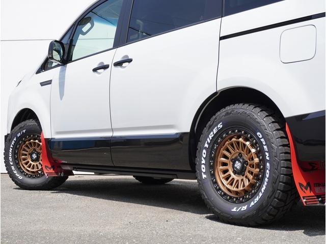 デリカＤ：５ シャモニー　三菱／登録済未使用車／シャモニー／８人乗り／ディーゼル／４ＷＤ／シートヒーター／／電動サイドステップ装着車／８人乗り／アルパイン／ビッグＸ１１インチナビ／フリップダウンモニター／１６インチ社外ホイール（23枚目）