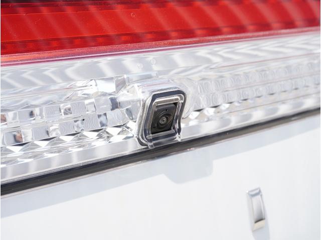デリカＤ：５ シャモニー　三菱／登録済未使用車／シャモニー／８人乗り／ディーゼル／４ＷＤ／シートヒーター／／電動サイドステップ装着車／８人乗り／アルパイン／ビッグＸ１１インチナビ／フリップダウンモニター／１６インチ社外ホイール（32枚目）