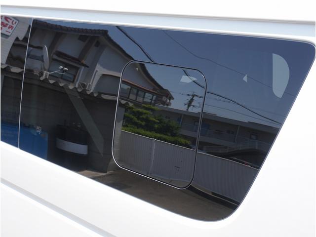 ハイエースワゴン ＧＬ　ＧＬ　未登録新車／１０人乗り／パノラミックビューモニター／デジタルインナーミラー／パワースライドドア／スマートキー／ＬＥＤヘッド／コーナーセンサー／セーフティセンス／丸目キット／アルパインビッグＸ（12枚目）