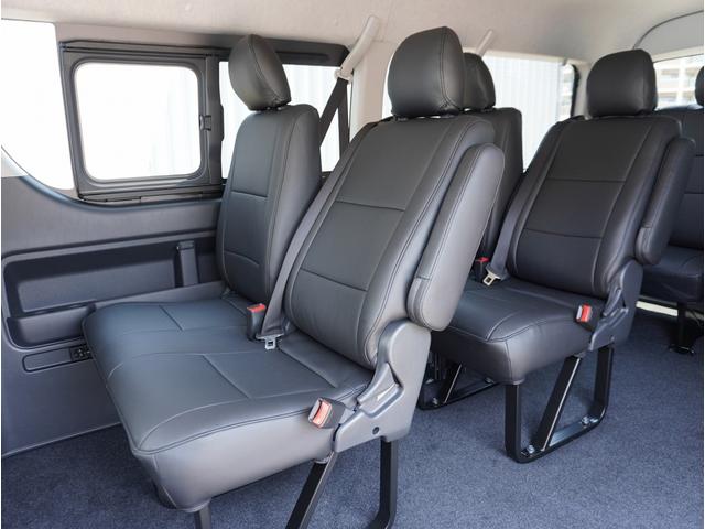 ハイエースワゴン ＧＬ　ＧＬ　未登録新車／１０人乗り／パノラミックビューモニター／デジタルインナーミラー／パワースライドドア／スマートキー／ＬＥＤヘッド／コーナーセンサー／セーフティセンス／丸目キット／アルパインビッグＸ（66枚目）