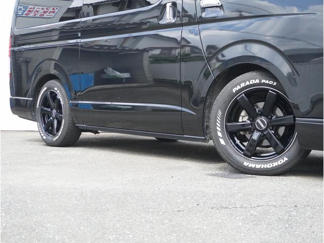 ハイエースバン スーパーＧＬ　ダークプライムＩＩ　ハイエースバン／スーパーＧＬ／ダークプライムＩＩ／２ＷＤ／でイーゼル／ＫＥＮＷＯＯＤナビ／スピーカー増設／１７インチ／ＥＣ－１７／ブラックリムフランジポリッシュ／ヨコハマパラダ（12枚目）