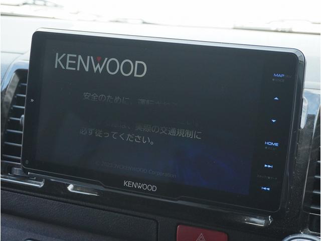 ハイエースバン スーパーＧＬ　ダークプライムＩＩ　ハイエースバン／スーパーＧＬ／ダークプライムＩＩ／２ＷＤ／でイーゼル／ＫＥＮＷＯＯＤナビ／スピーカー増設／１７インチ／ＥＣ－１７／ブラックリムフランジポリッシュ／ヨコハマパラダ（46枚目）
