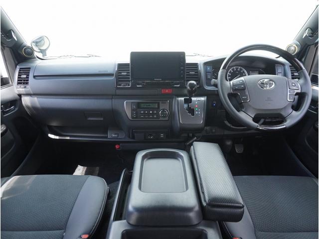 ハイエースバン スーパーＧＬ　ダークプライムＩＩ　ハイエースバン／スーパーＧＬ／ダークプライムＩＩ／２ＷＤ／でイーゼル／ＫＥＮＷＯＯＤナビ／スピーカー増設／１７インチ／ＥＣ－１７／ブラックリムフランジポリッシュ／ヨコハマパラダ（59枚目）