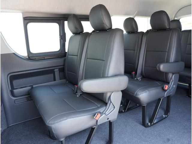 ハイエースワゴン ＧＬ　ＧＬ未登録新車／１０人乗り／パノラミックビューモニター／デジタルインナーミラー／パワースライドドア／スマートキー／ＬＥＤヘッド／コーナーセンサー／セーフティセンス／カロッツェリア　７インチ楽ナビ（56枚目）