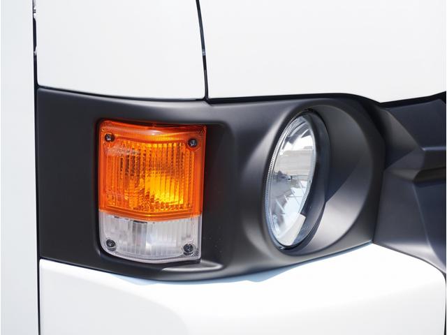 ハイエースワゴン ＧＬ　ＧＬ　未登録新車／１０人乗り／ベッドキット４／内装茶色パノラミックビューモニター／デジタルインナーミラー／スマートキー／コーナーセンサー／セーフティセンス／丸目キット／アルパインビッグＸ／パワスラ（13枚目）