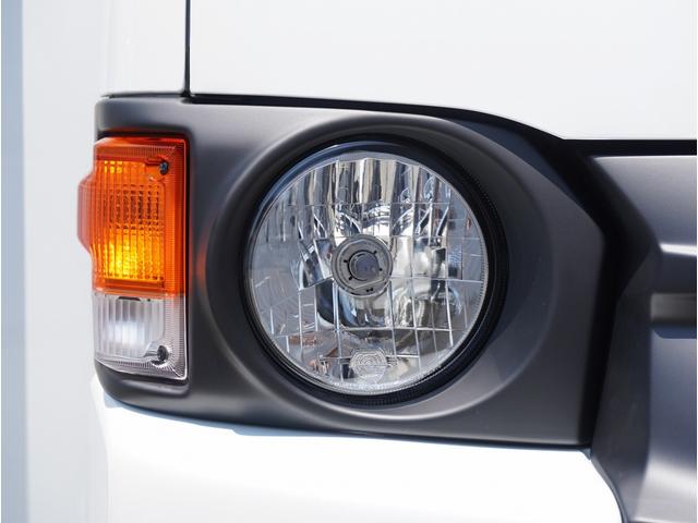 ハイエースワゴン ＧＬ　ＧＬ　未登録新車／１０人乗り／ベッドキット４／内装茶色パノラミックビューモニター／デジタルインナーミラー／スマートキー／コーナーセンサー／セーフティセンス／丸目キット／アルパインビッグＸ／パワスラ（14枚目）