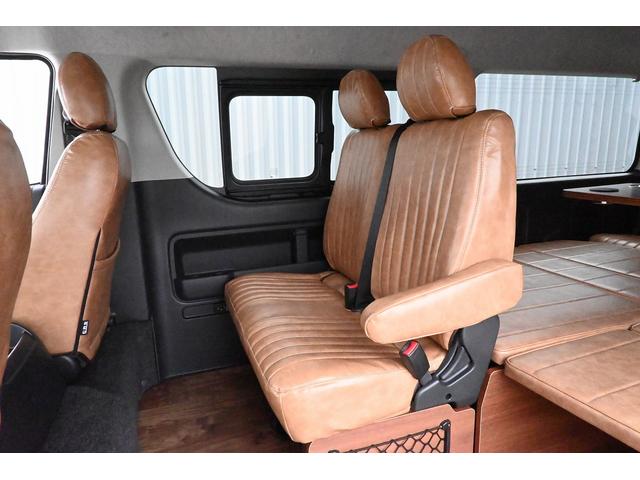 ハイエースワゴン ＧＬ　ＧＬ　未登録新車／１０人乗り／ベッドキット４／内装茶色パノラミックビューモニター／デジタルインナーミラー／スマートキー／コーナーセンサー／セーフティセンス／丸目キット／アルパインビッグＸ／パワスラ（56枚目）