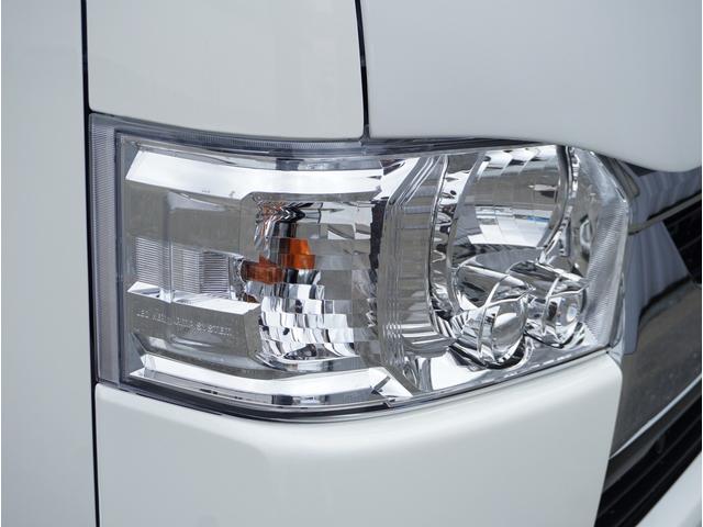 ハイエースバン DX GLパッケージ ハイエース/新車未登録/DX-GLPKG/GS2WD/3/6人乗り//DX-GLパッケージ/CRSカスタム/バットパネル/3インチローダウン/フロントリップVer4/ESSEXホイール/ENCM-18(18枚目)