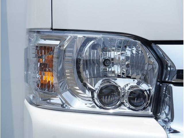 ハイエースワゴン GL 新車未登録/ワゴンGL/ガソリン車/ベットキット架装/10人乗り/デジタルインナーミラー/2インチローダウン/ESSEX/パノラミックビューモニター/カロッツェリア/楽ナビ/7インチナビゲーション(13枚目)