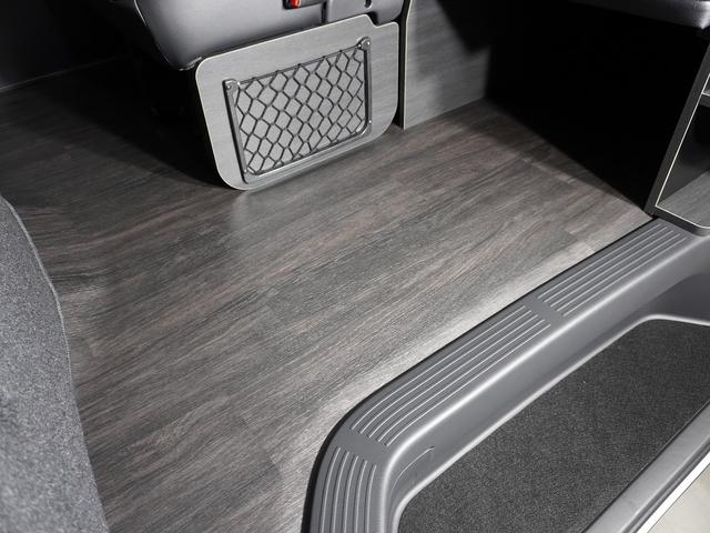 ハイエースワゴン GL 新車未登録/ワゴンGL/ガソリン車/ベットキット架装/10人乗り/デジタルインナーミラー/2インチローダウン/ESSEX/パノラミックビューモニター/カロッツェリア/楽ナビ/7インチナビゲーション(51枚目)